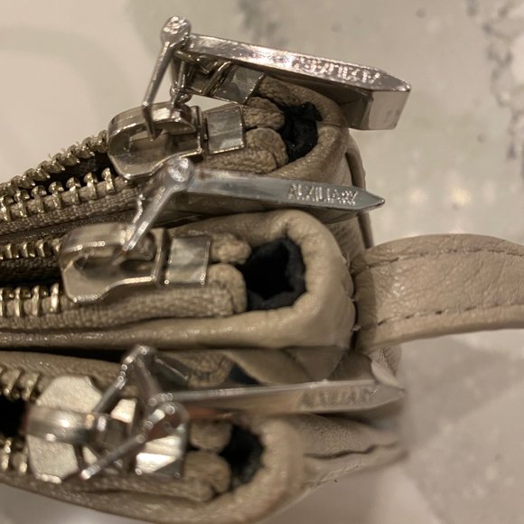 Auxiliary by Aritzia Trifold Purse - Picture 4 of 4